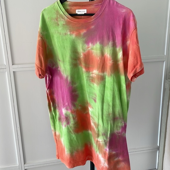 BNWOT LOVERS & FRIENDS T-Shirt dress - Picture 2 of 4